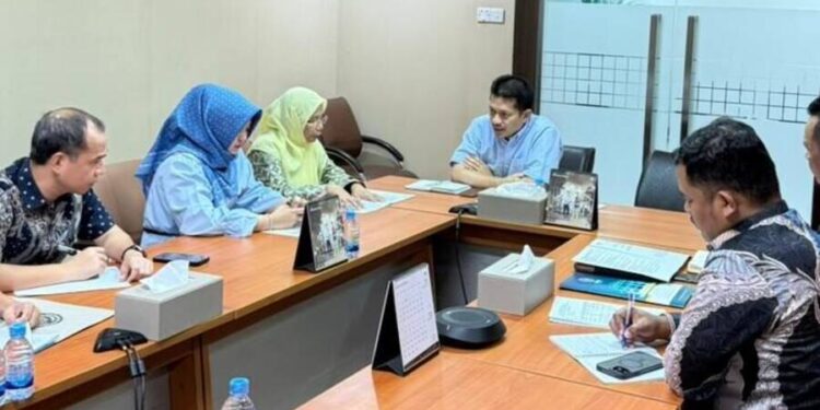 FGD dan Penguatan Link and Match Antara FEB UMSU, Doktor Manajemen dan Kadin Sumut